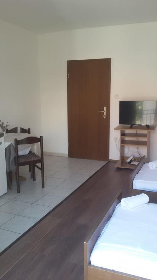 Dalmacija Apartment